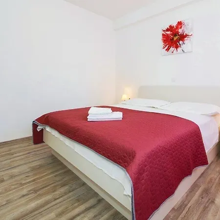 House Summer Dream With Jacuzzi Vakantiehuis Stanici